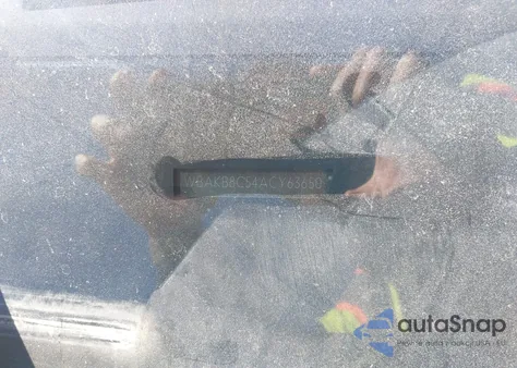 2010 BMW 750Li z USA, uszkodzony, nr VIN WBAKB8C54ACY63650